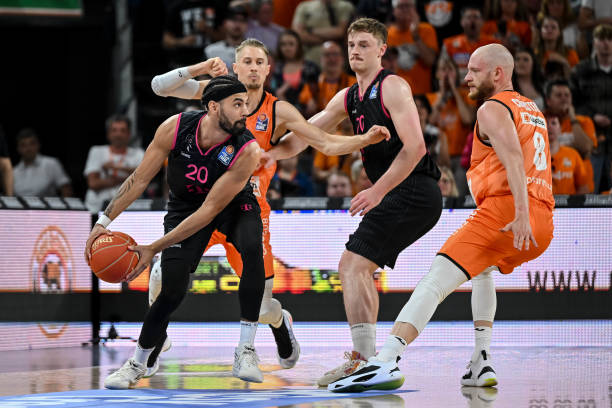 近的比赛中 近的比赛中